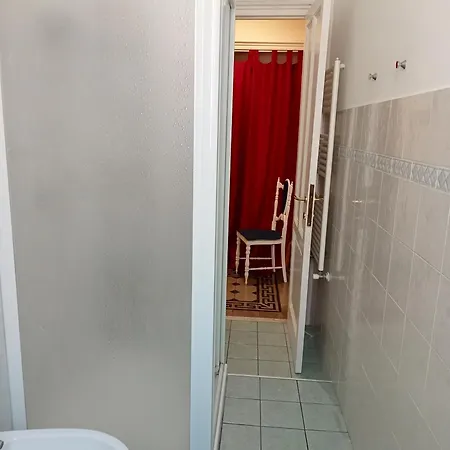 Casa Giulia لا سبيتسْيا